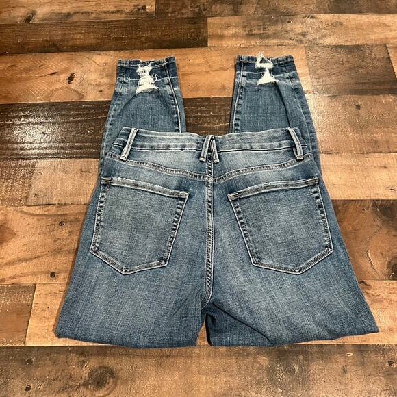 Good American Good Waist Crop Chew Hem Jeans Blue 634 - Picture 5 of 7